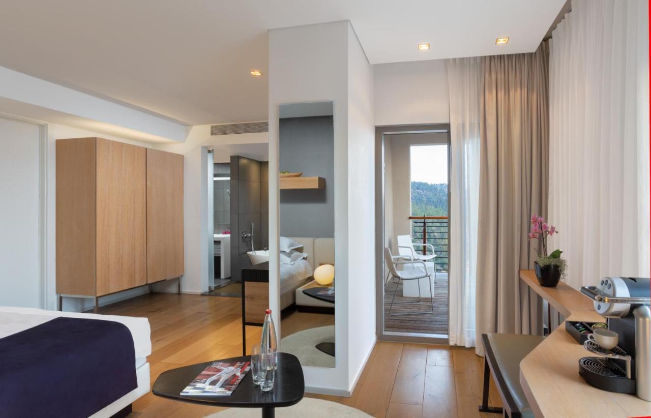 Cramim By Isrotel Exclusive Kiryat Anavim Luaran gambar A room at the hotel